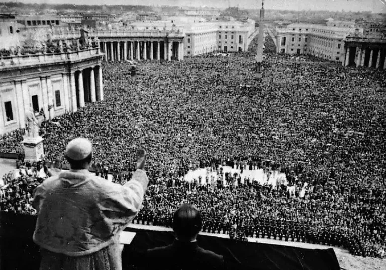 Workshop: Devotional practices across Europe and Latin America during the Pontificate of Pius XII: Spain and Argentina.
